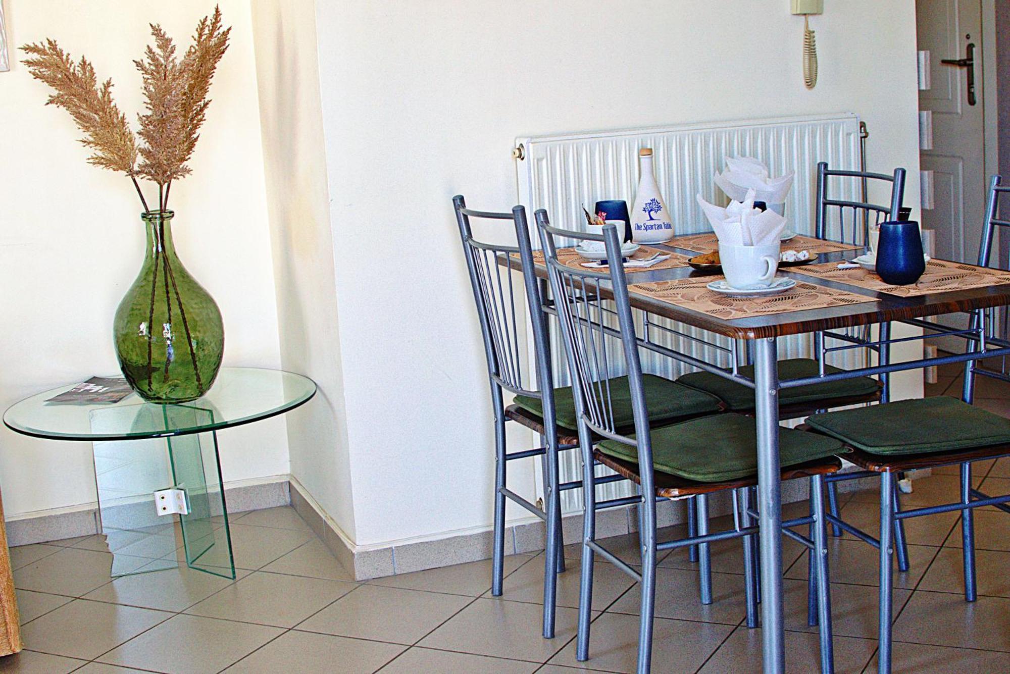 Helen - The Spartan Home Esterno foto